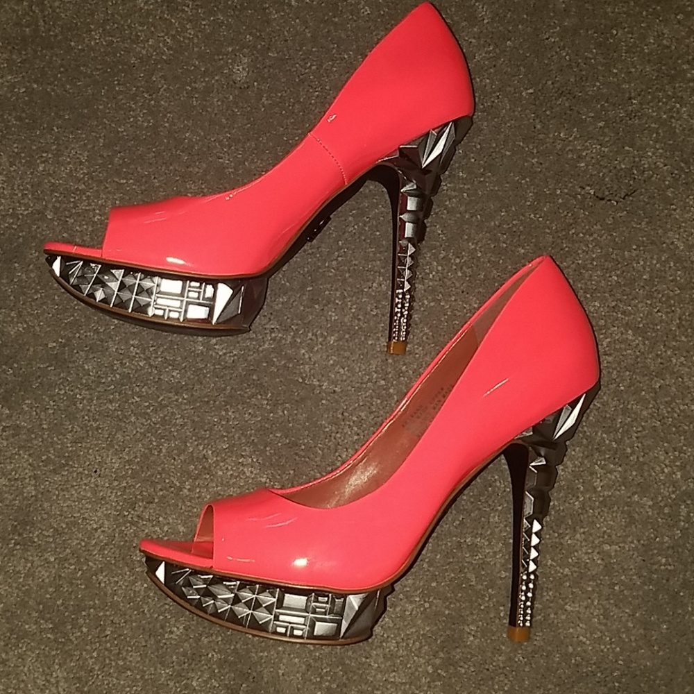 Rachel Roy Hot pink heels